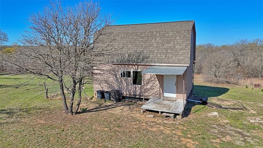 10 acres in Montague County - photo 2