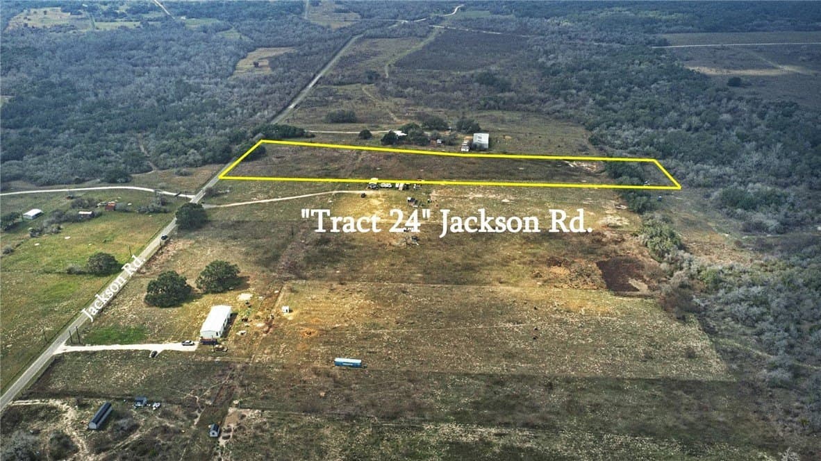 10.1 acres in Refugio County - photo 8