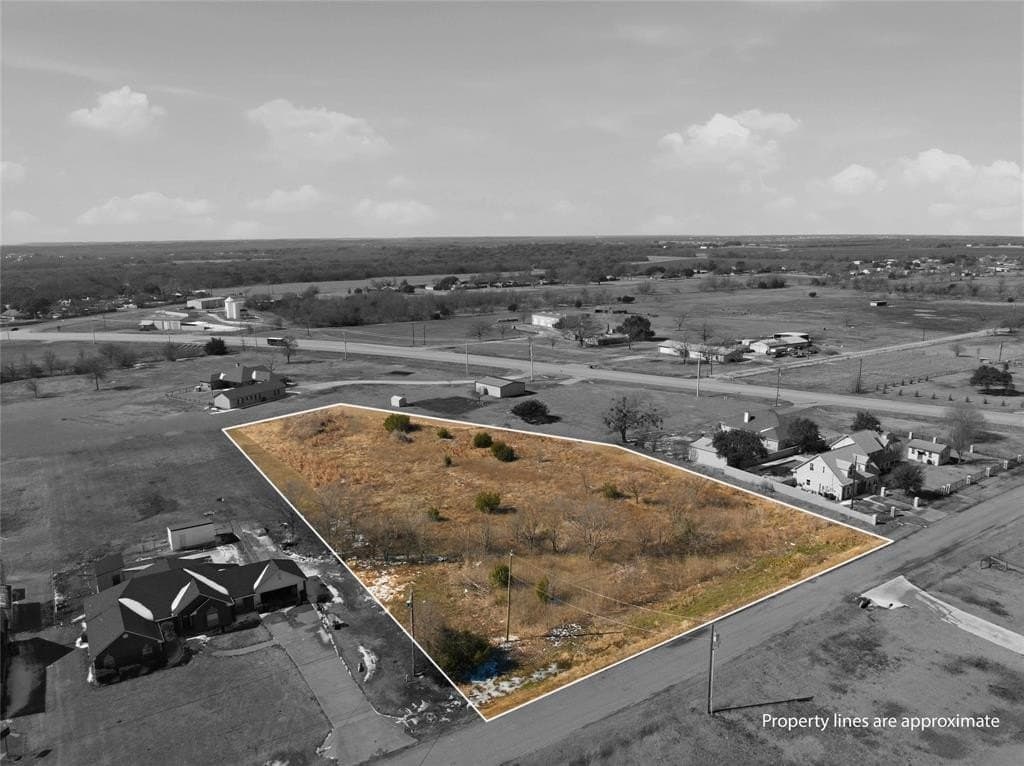 2.24 acres in McLennan County - photo 5