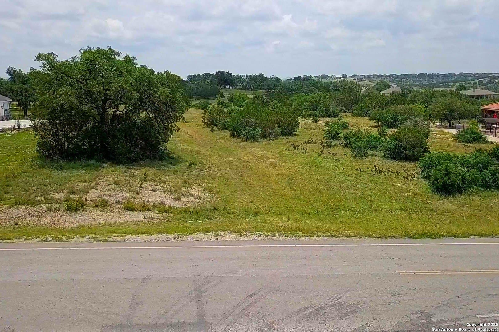 2 acres in Comal County - photo 3