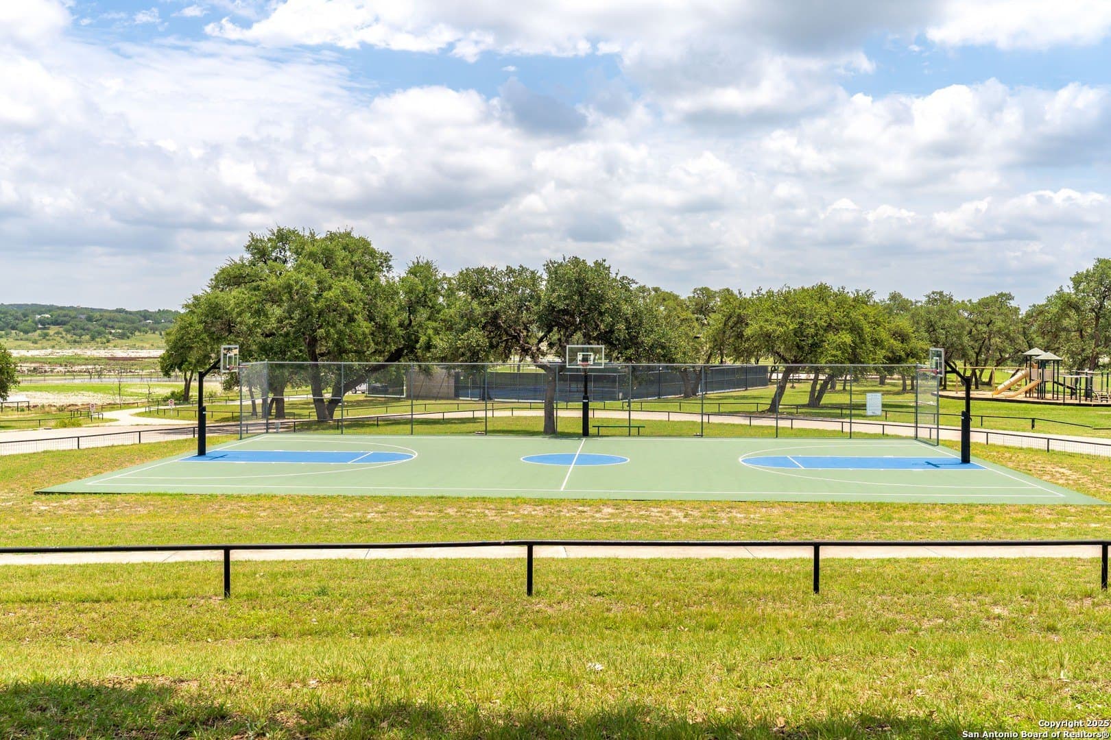 2 acres in Comal County - photo 21