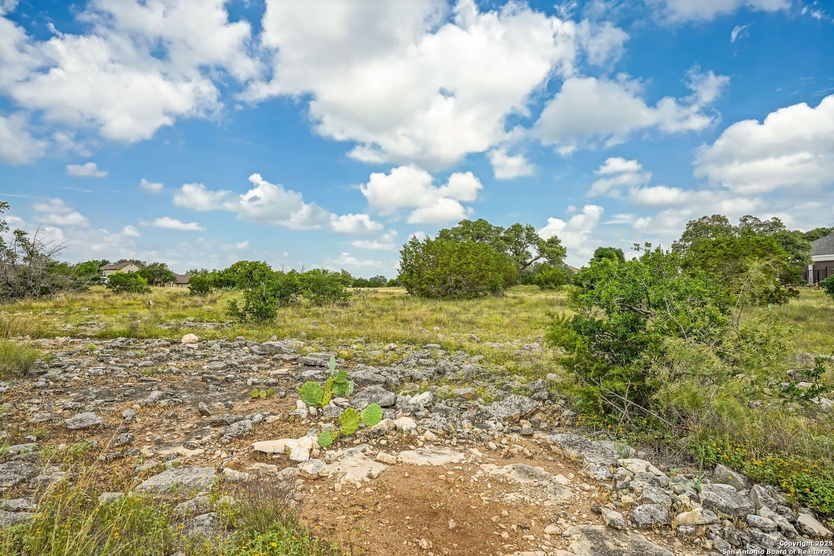 2 acres in Comal County - photo 14