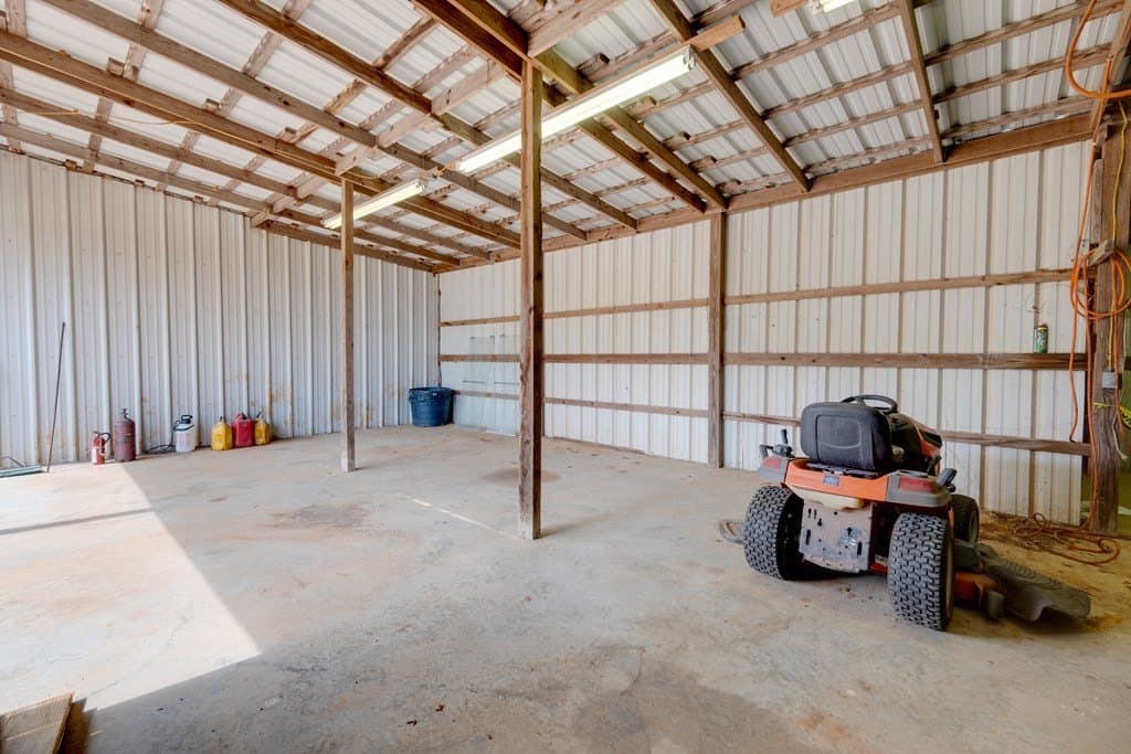 13.63 acres in ANDERSON County - photo 18