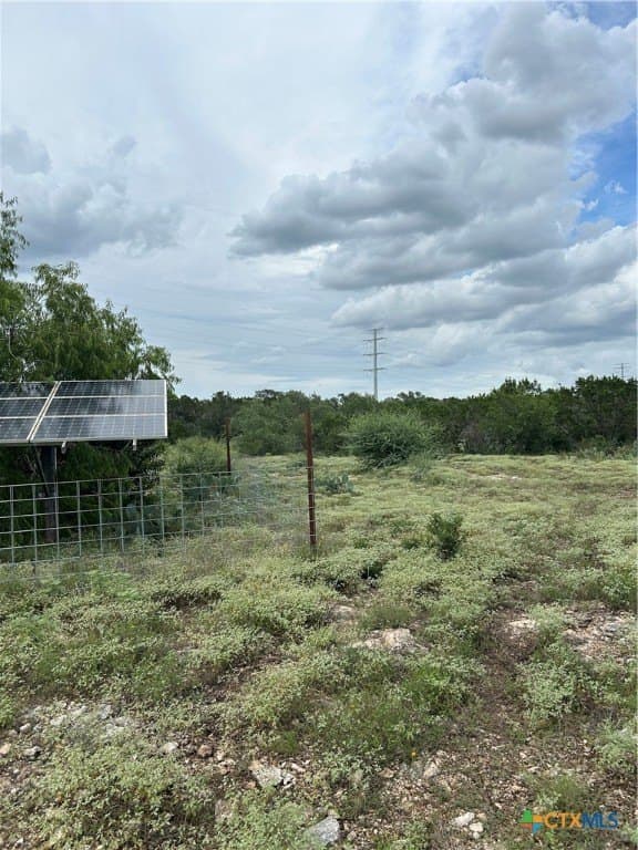191.91 acres in Comal County - photo 2