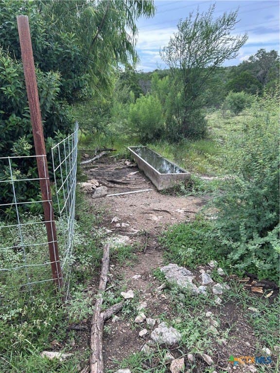 191.91 acres in Comal County - photo 9