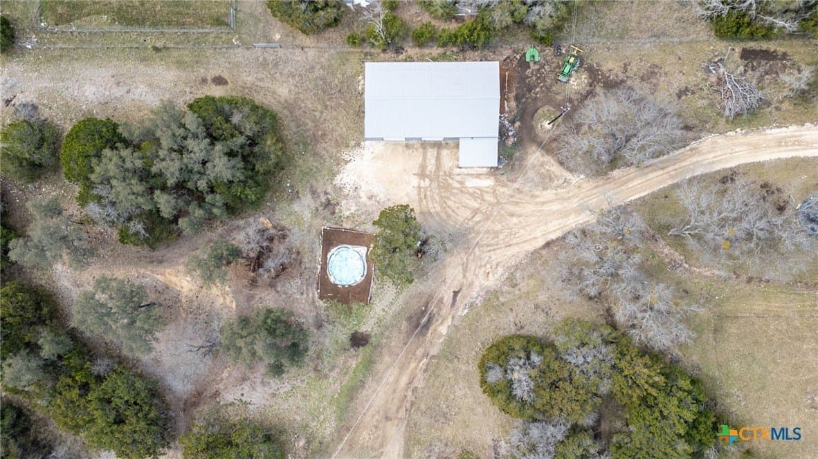 15.68 acres in Lampasas County - photo 2