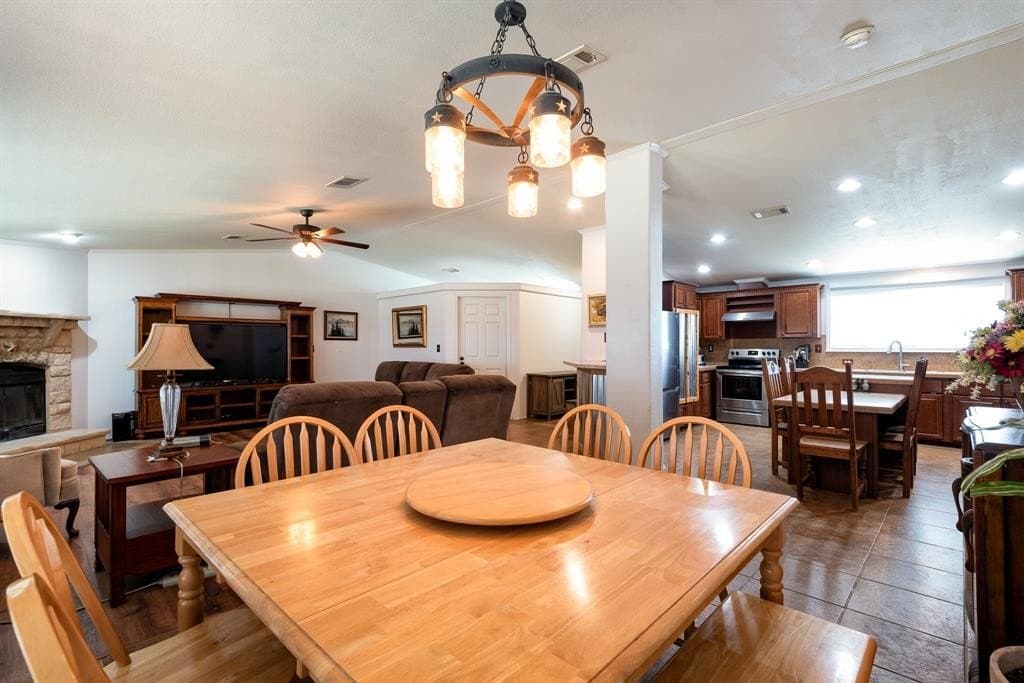 12.06 acres in Hill County - photo 8