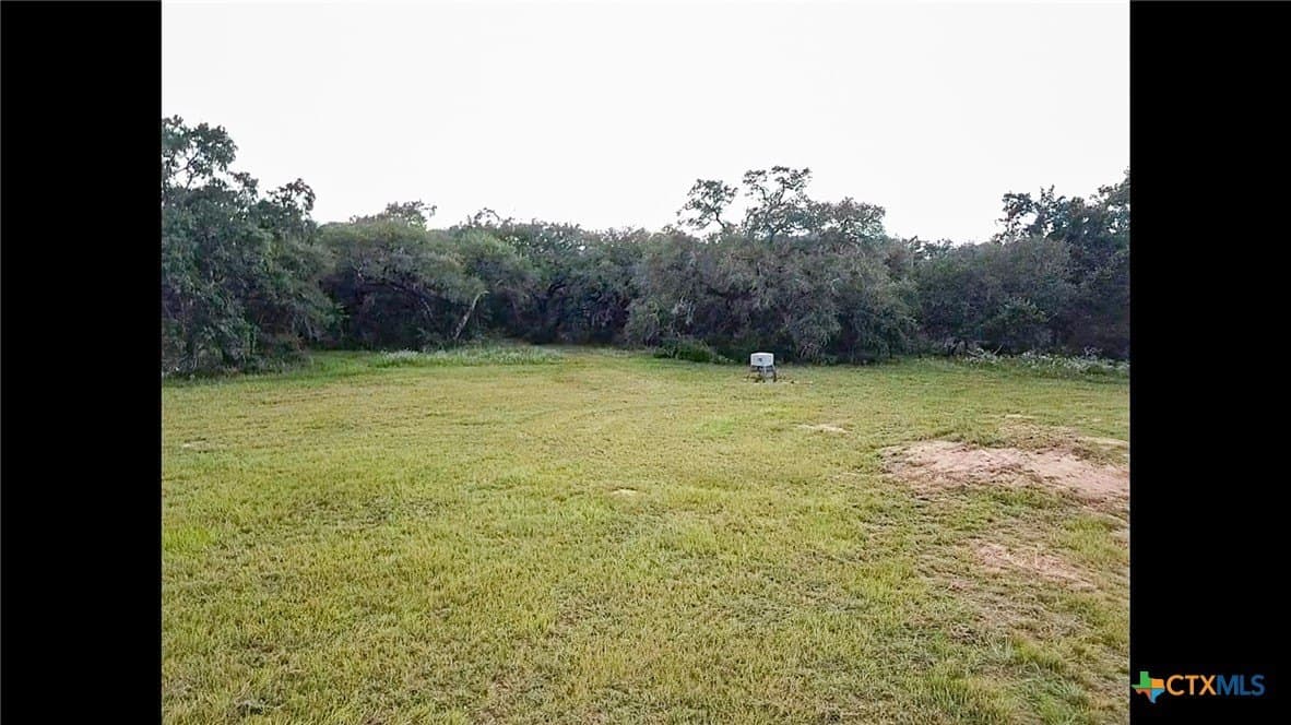 22 acres in Lavaca County - photo 29