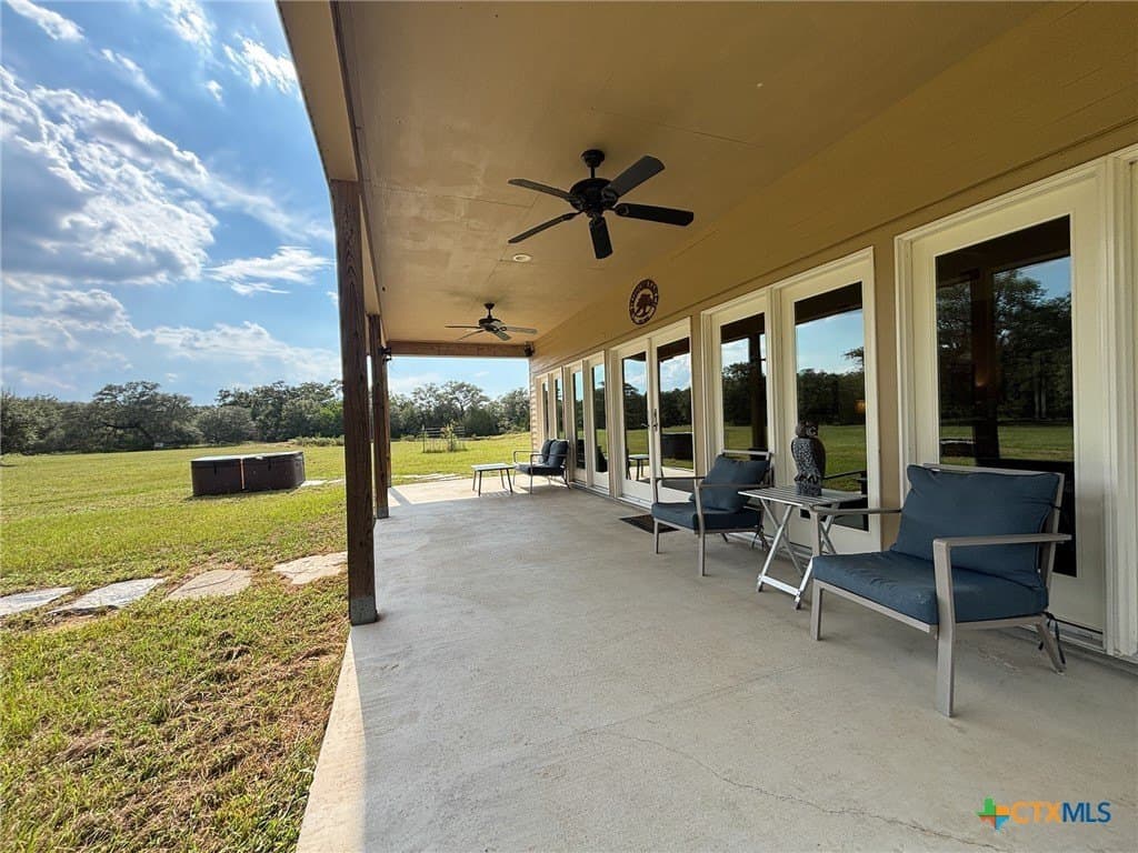 22 acres in Lavaca County - photo 7