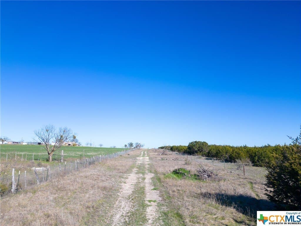 75 acres in Lampasas County - photo 5