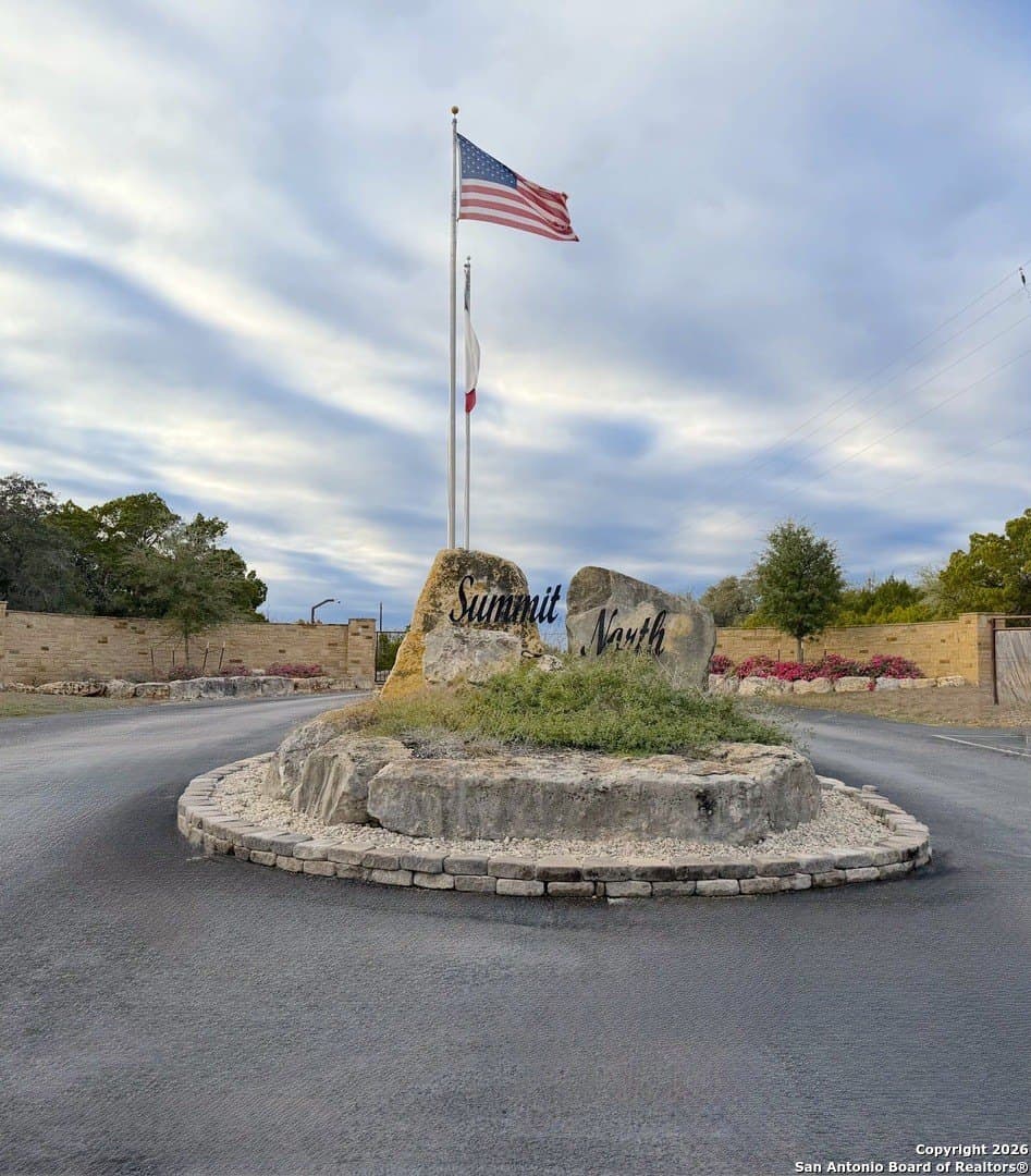 1.04 acres in Comal County - photo 13