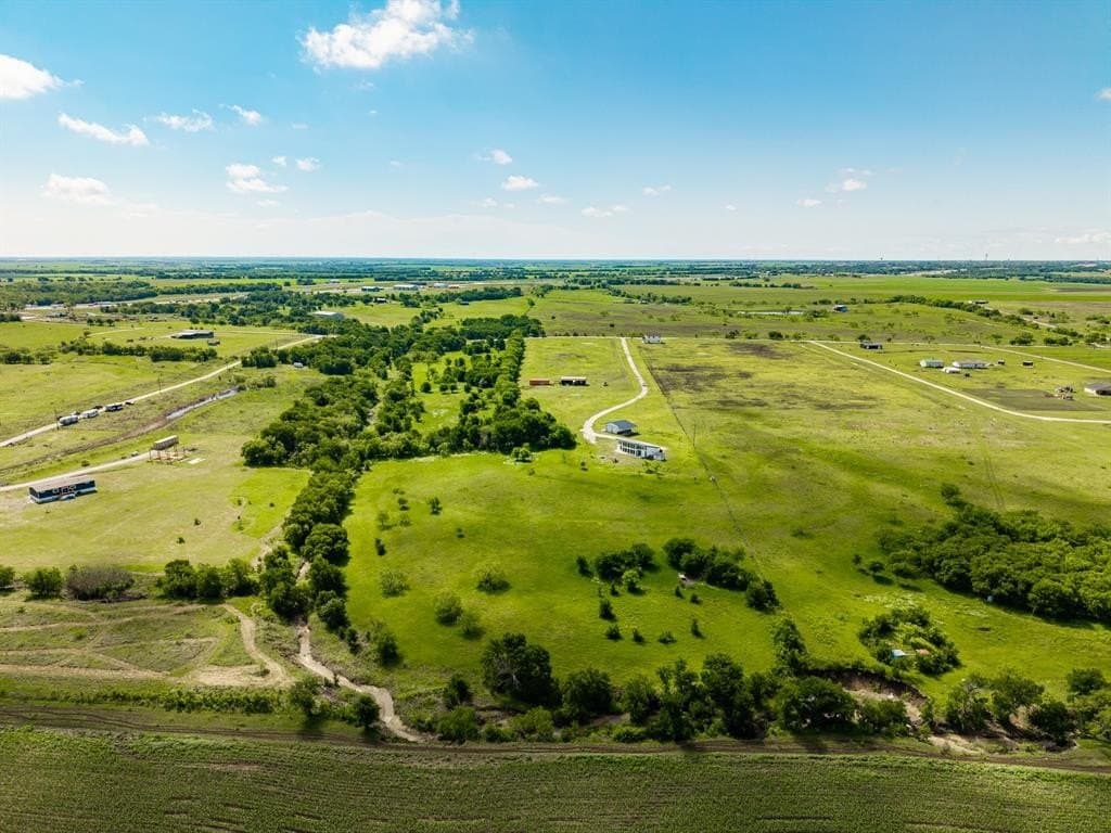 11.34 acres in Hill County - photo 38