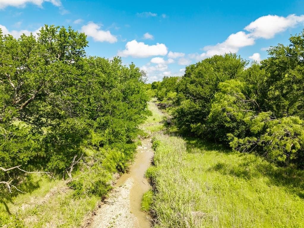 11.34 acres in Hill County - photo 31