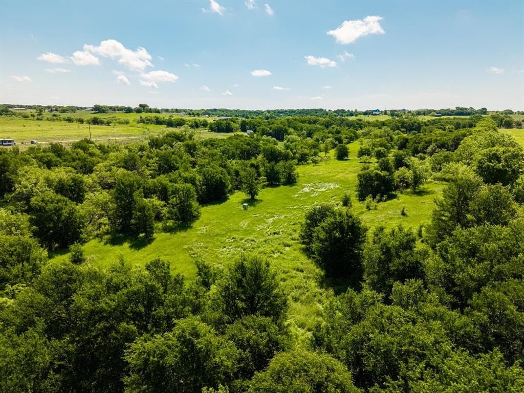 11.34 acres in Hill County - photo 34