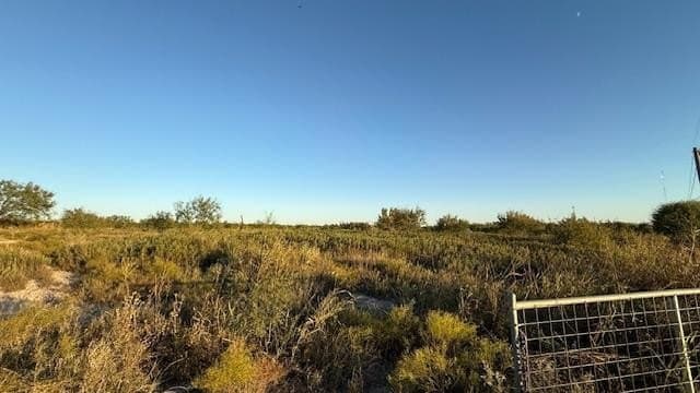 32.32 acres in Tom Green County - photo 6