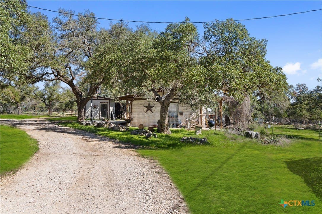 51.7 acres in Hays County - photo 30