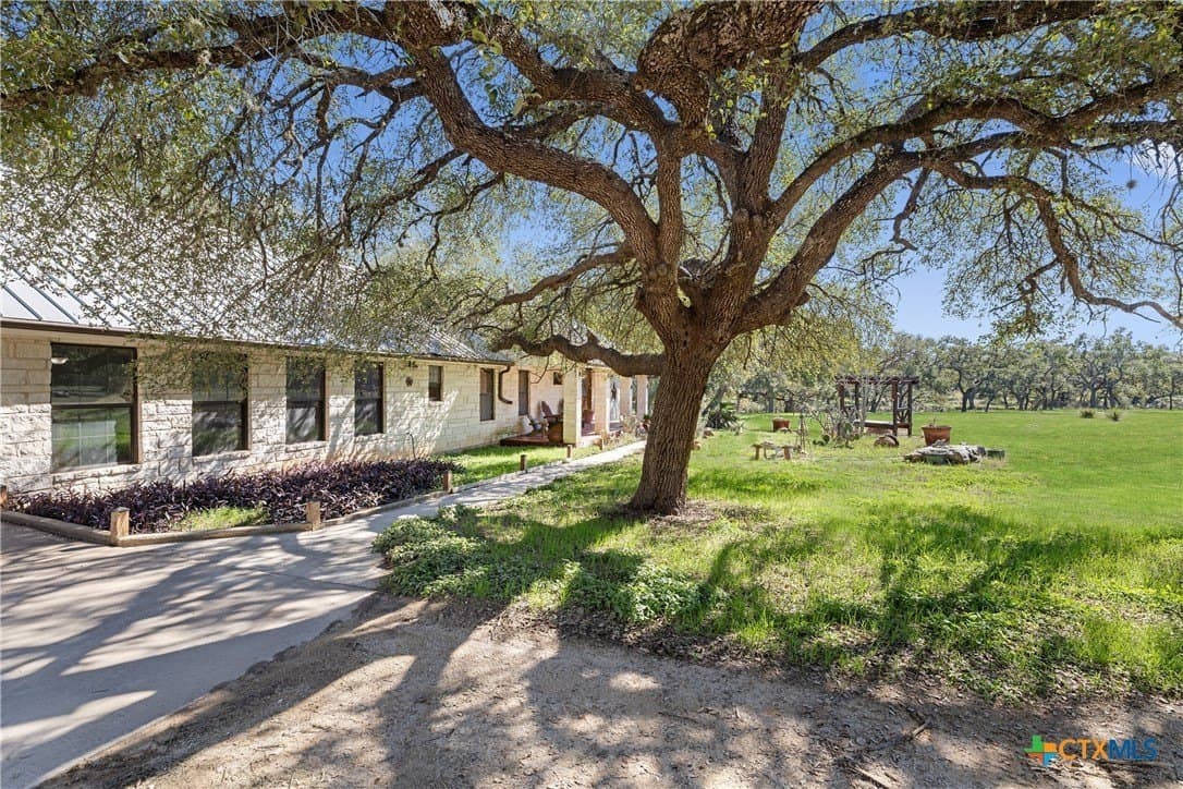7312 Ranch Road 12