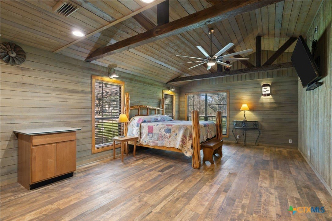 51.7 acres in Hays County - photo 12