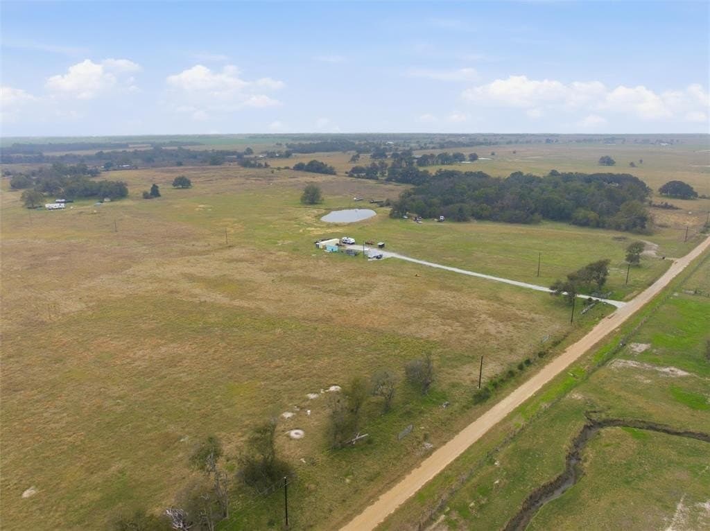 5.01 acres in Falls County - photo 9