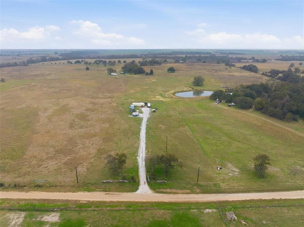 5.01 acres in Falls County - photo 6