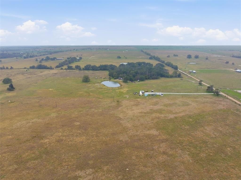 5.01 acres in Falls County - photo 5