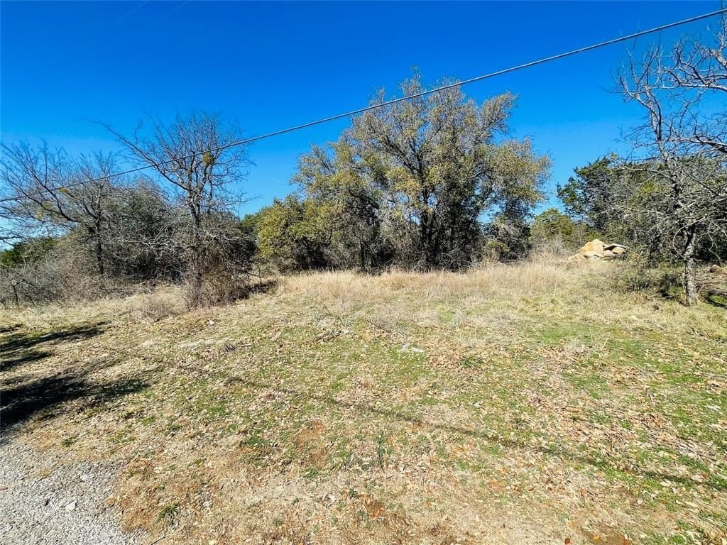 1.81 acres in Eastland County - photo 3
