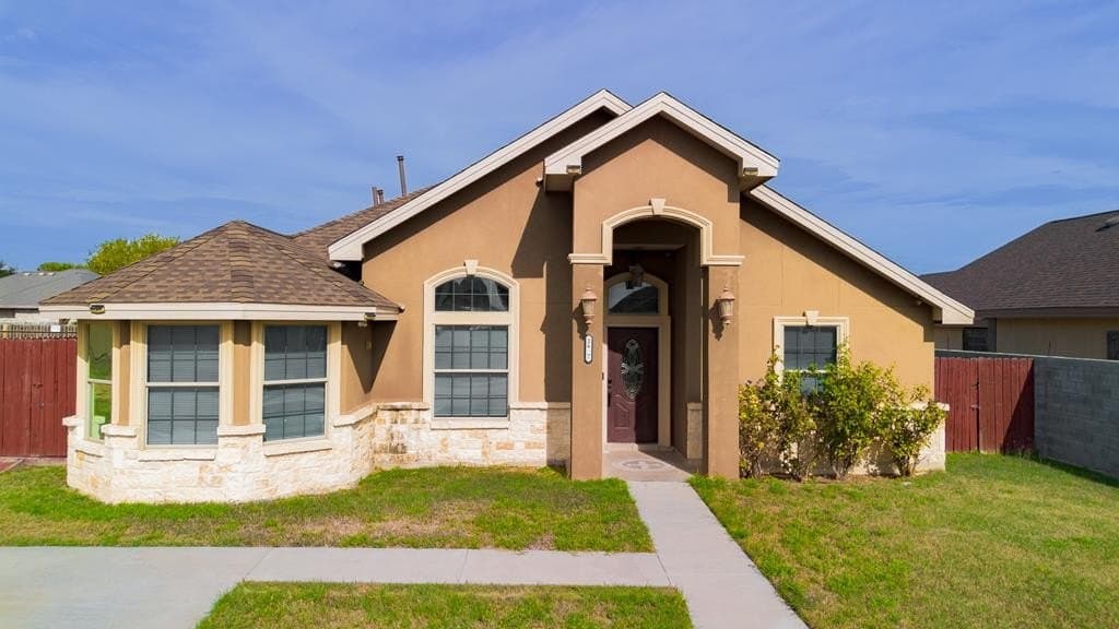 2677 Fox Cove Dr
