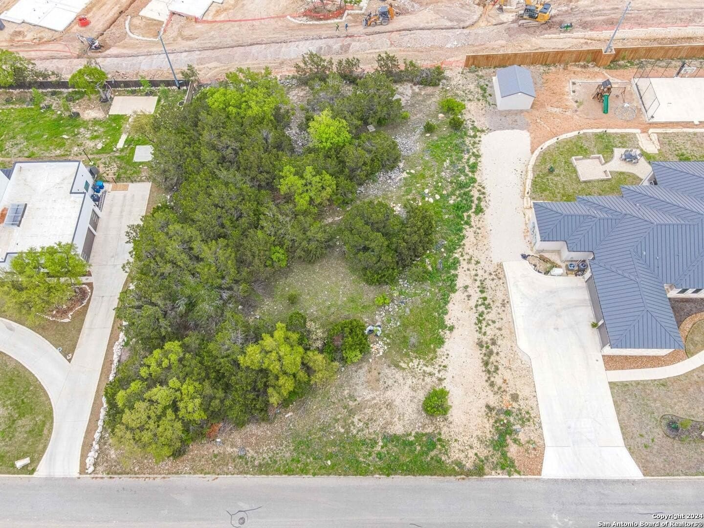 0.7 acres in Bexar County - photo 3