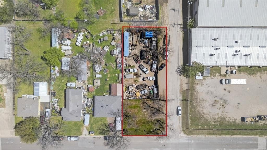 0.25 acres in Tarrant County - photo 2