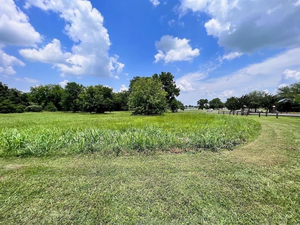 3.78 acres in Navarro County - photo 2