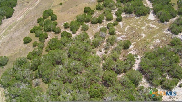 3.81 acres in Comal County - photo 11
