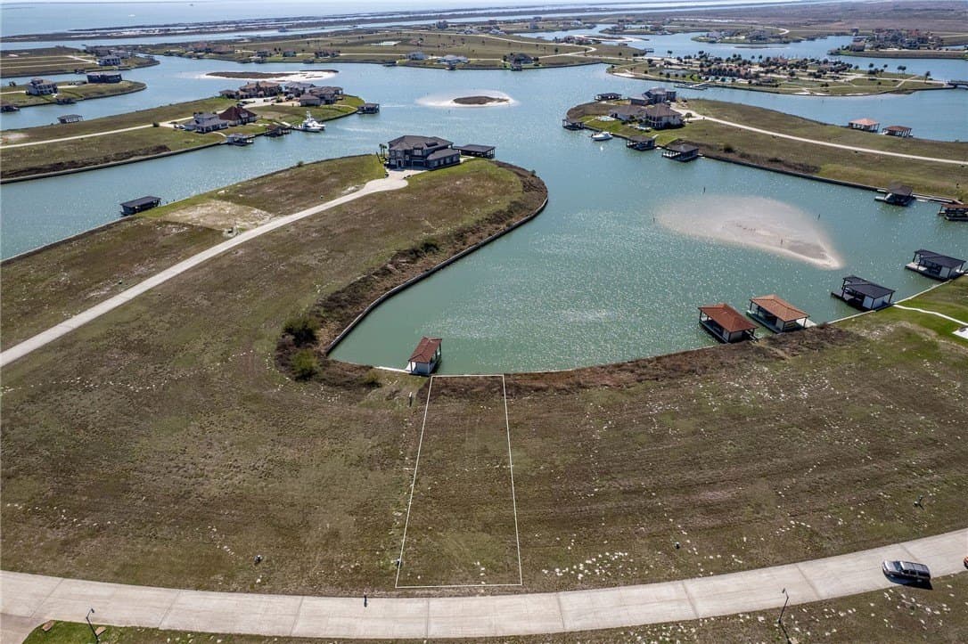 0.22 acres in Calhoun County - photo 3