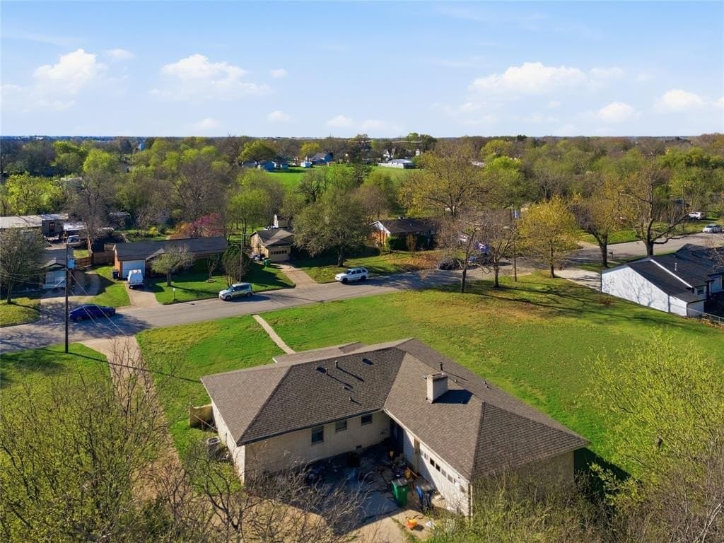 7.89 acres in Ellis County - photo 8