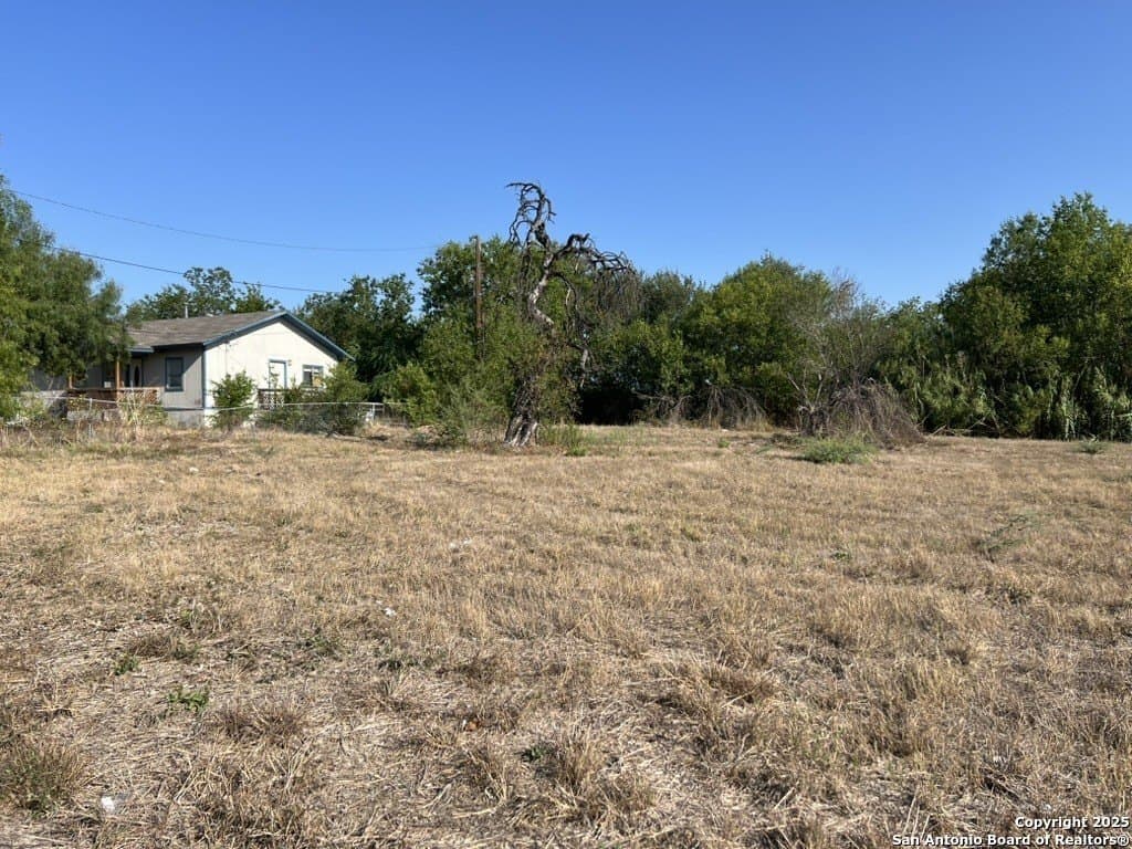 0.29 acres in Bexar County - photo 2