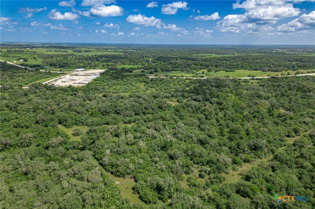 157.31 acres in DeWitt County - photo 15