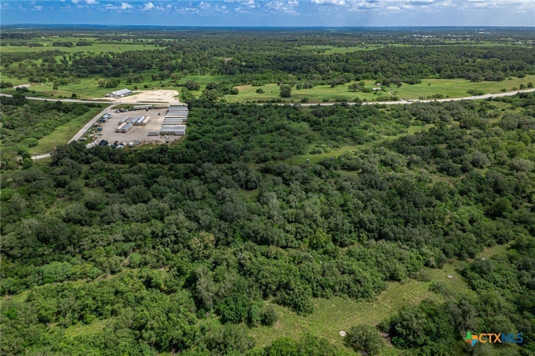 157.31 acres in DeWitt County - photo 12