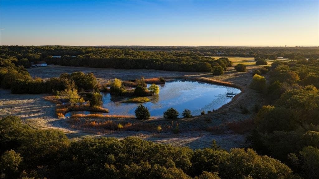230 acres in Cooke County - photo 4