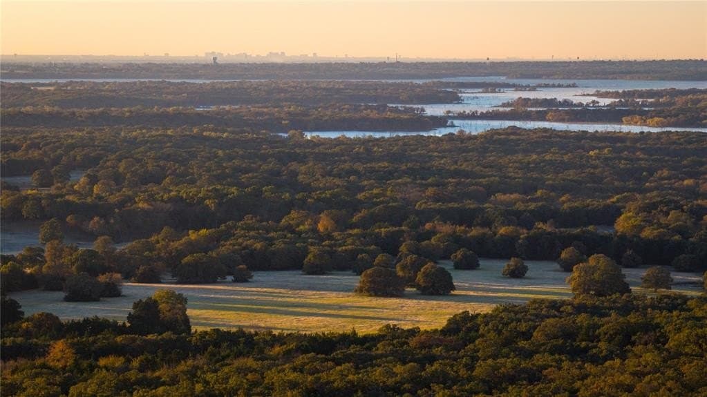 230 acres in Cooke County - photo 25