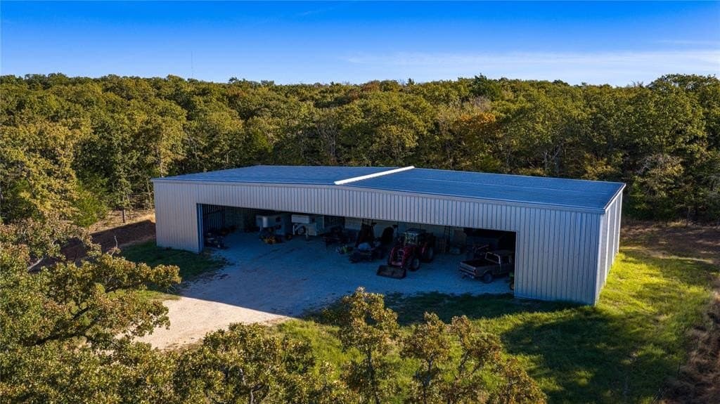 230 acres in Cooke County - photo 31