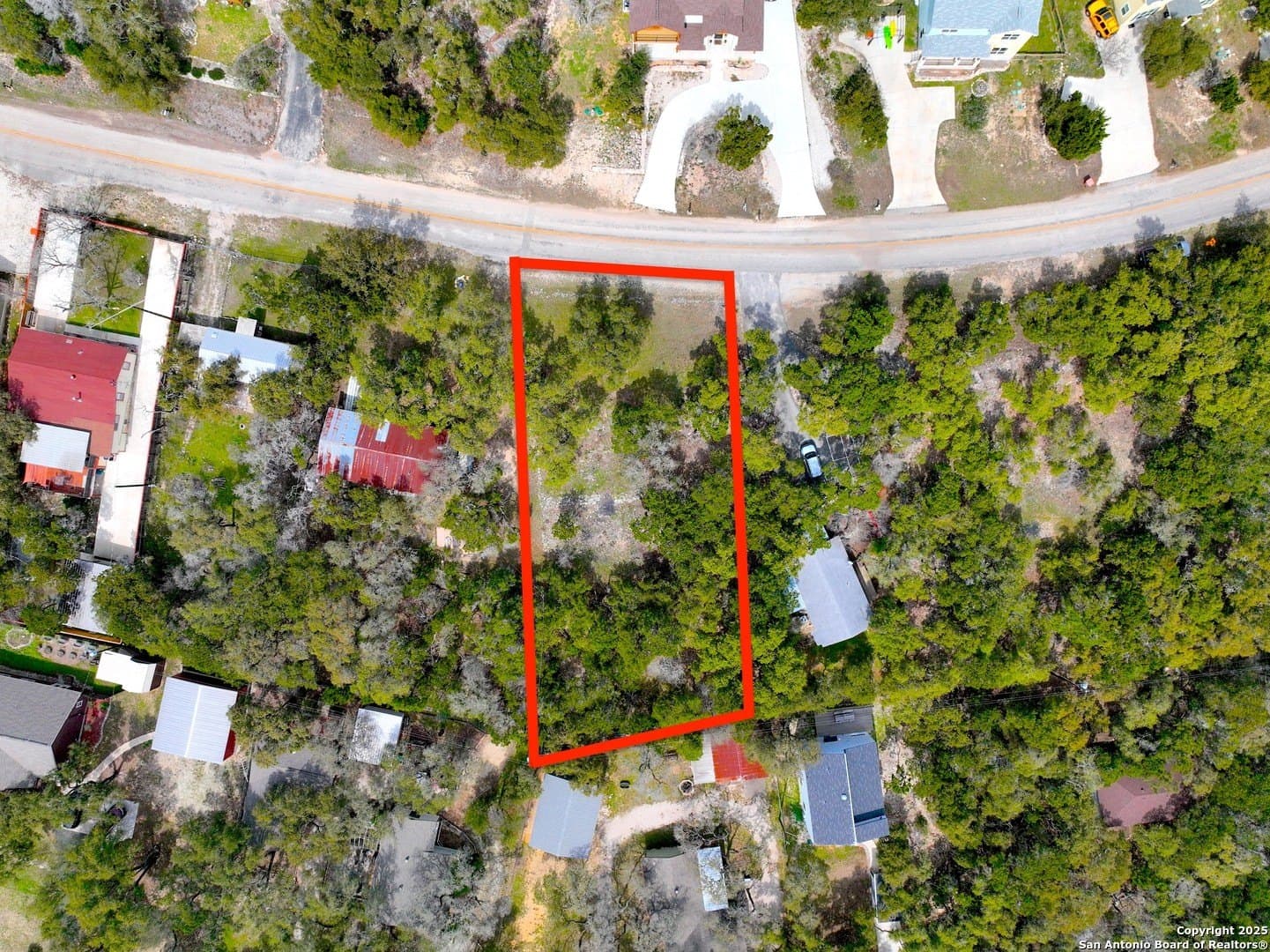 0.34 acres in Comal County - photo 9