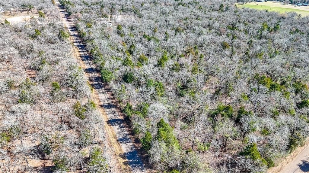 1 acres in Freestone County - photo 10