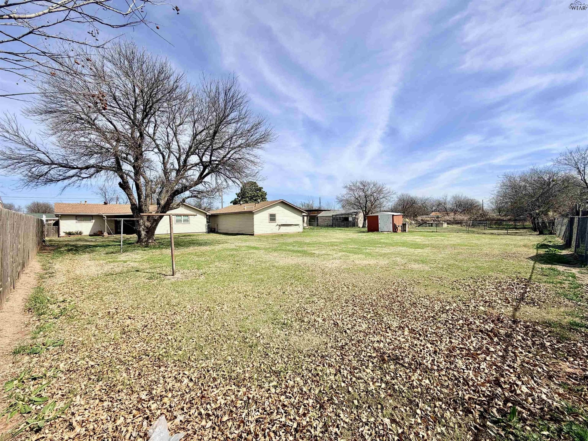 41 acres in Wichita County - photo 25