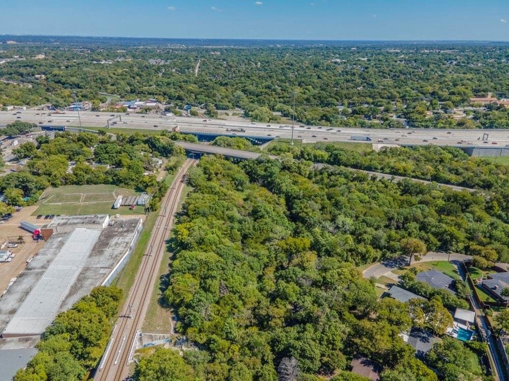 2.57 acres in Dallas County - photo 8