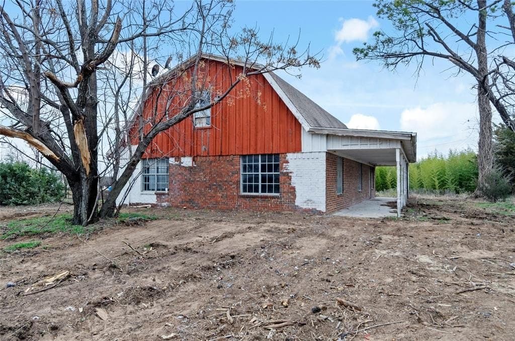 16.14 acres in Montague County - photo 5