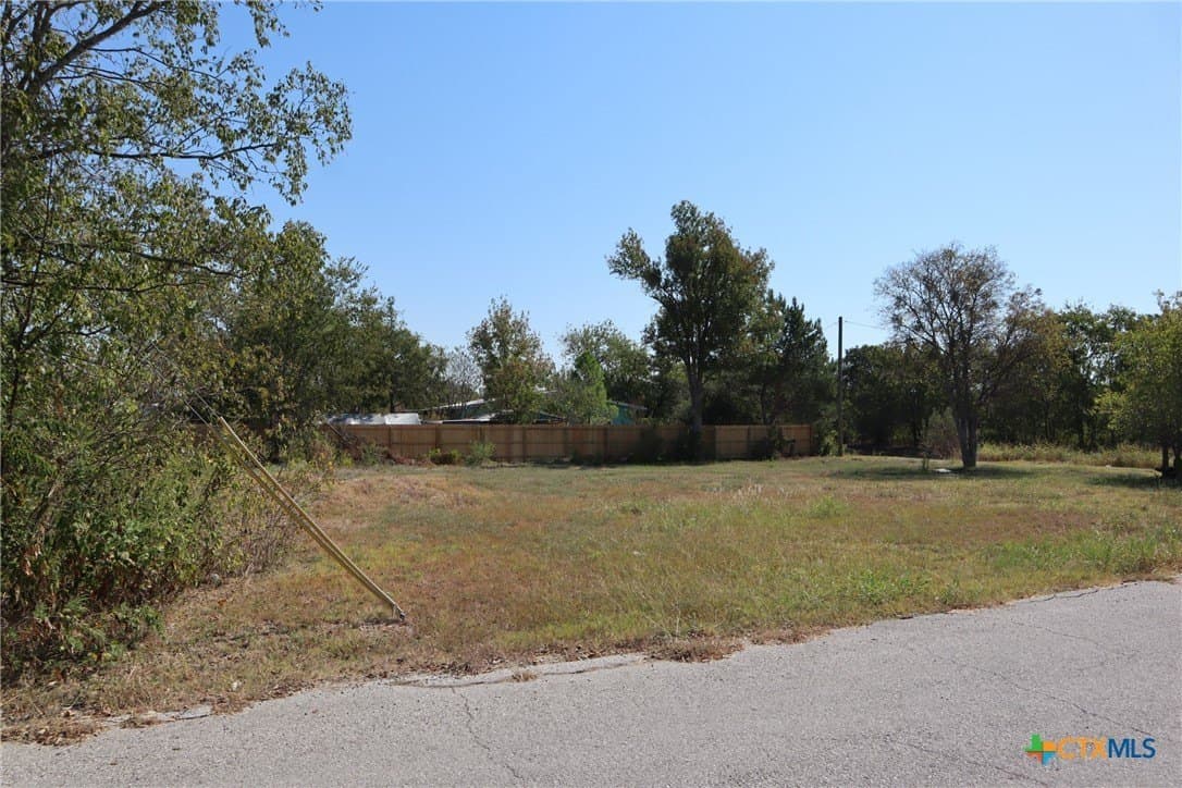 0.09 acres in Williamson County - photo 7