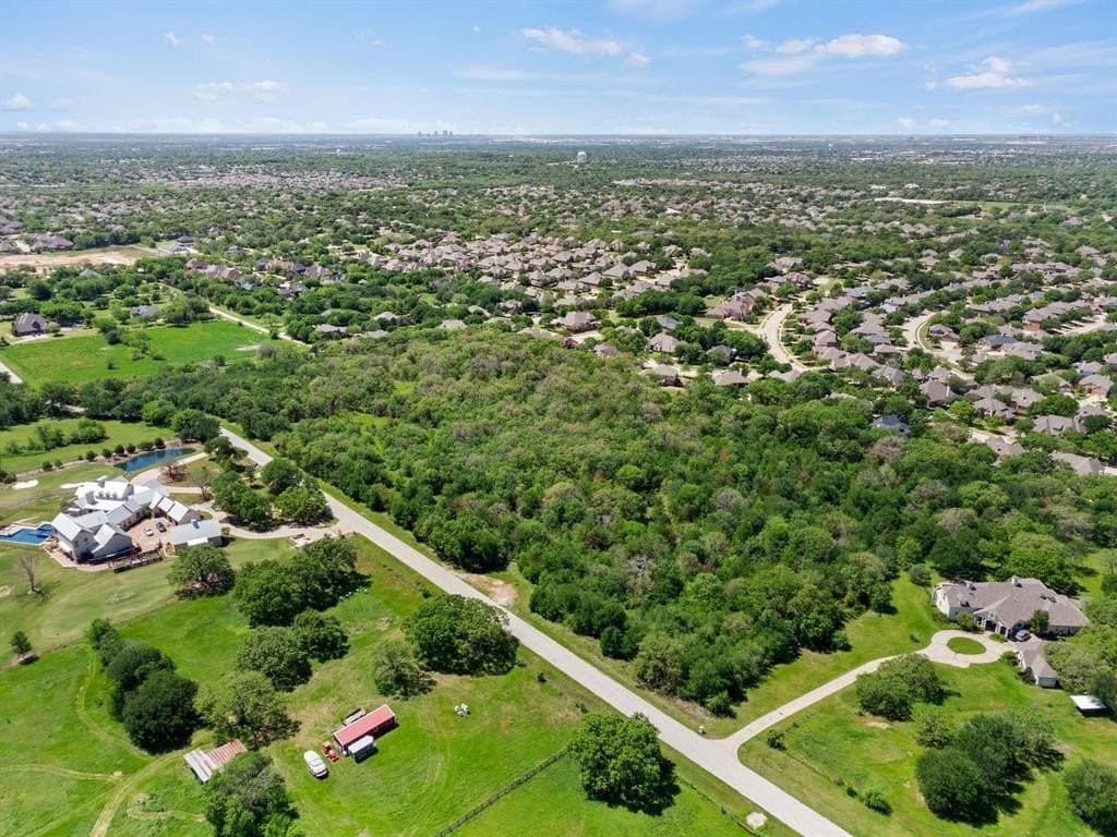 2.21 acres in Tarrant County - photo 3