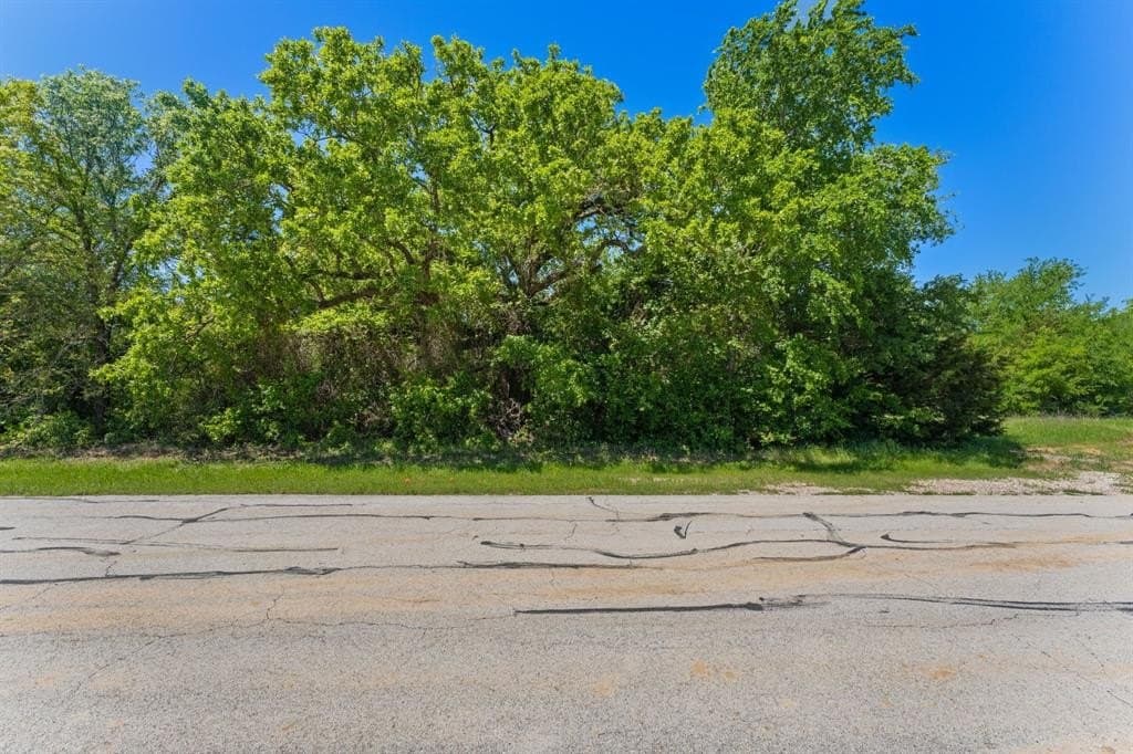 2.21 acres in Tarrant County - photo 12