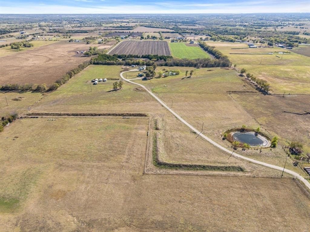 33.01 acres in Collin County - photo 6