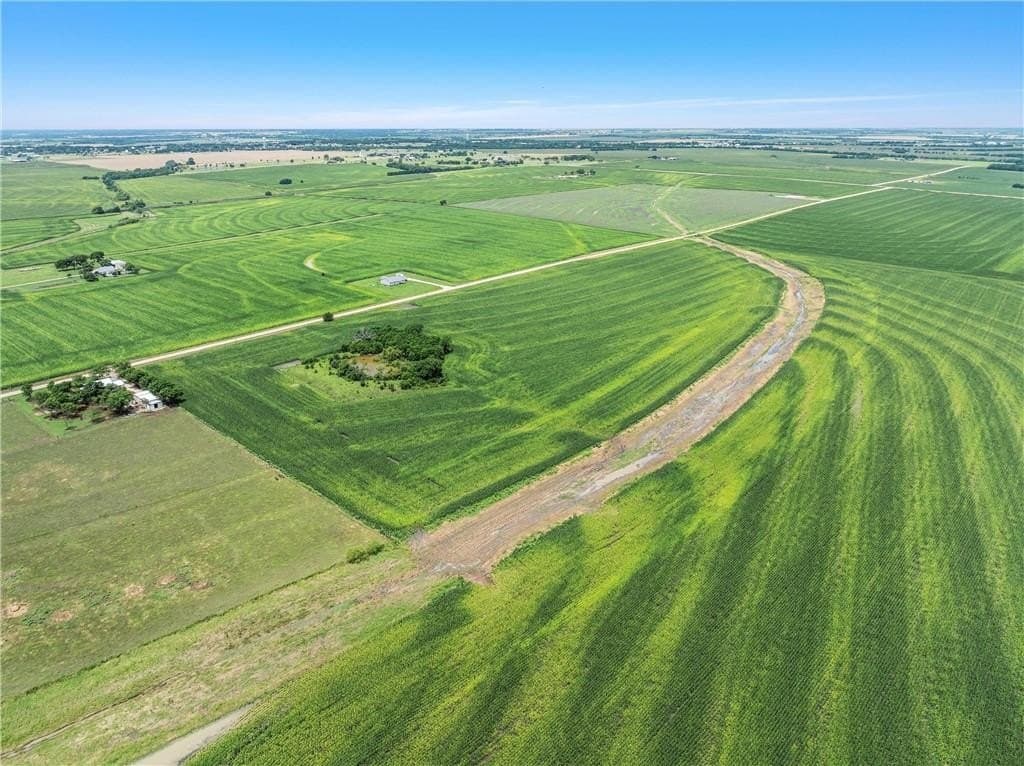 8.67 acres in McLennan County - photo 8