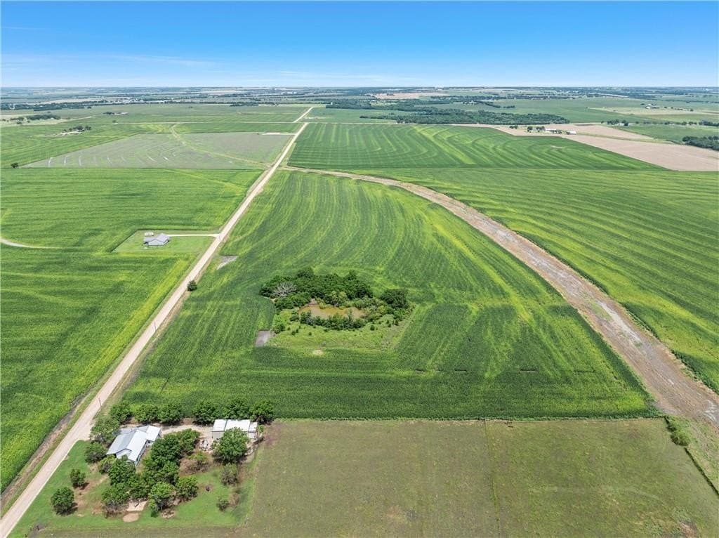 8.67 acres in McLennan County - photo 9